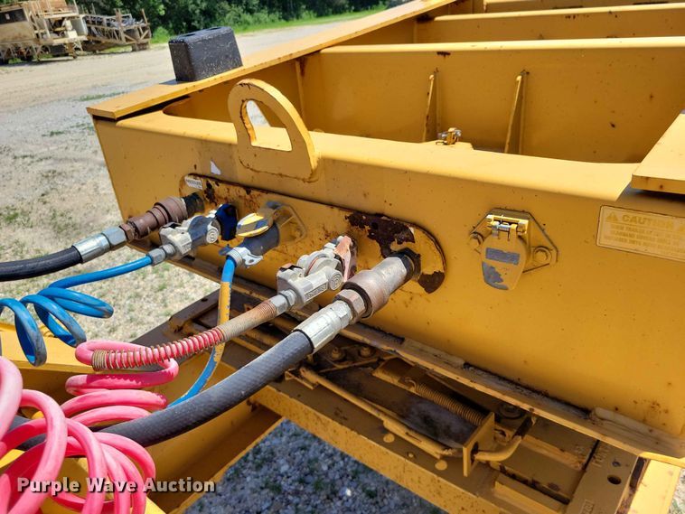 image for item EE1047 2010 Trail King lowboy equipment trailer