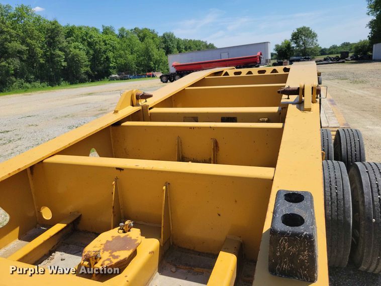 image for item EE1047 2010 Trail King lowboy equipment trailer