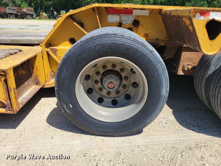 image for item EE1047 2010 Trail King lowboy equipment trailer