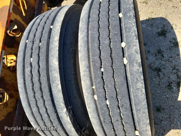 image for item EE1047 2010 Trail King lowboy equipment trailer