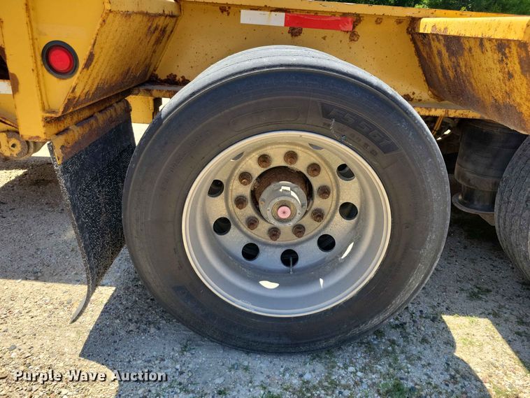 image for item EE1047 2010 Trail King lowboy equipment trailer