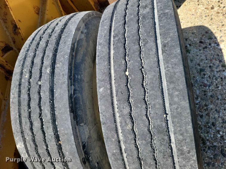 image for item EE1047 2010 Trail King lowboy equipment trailer