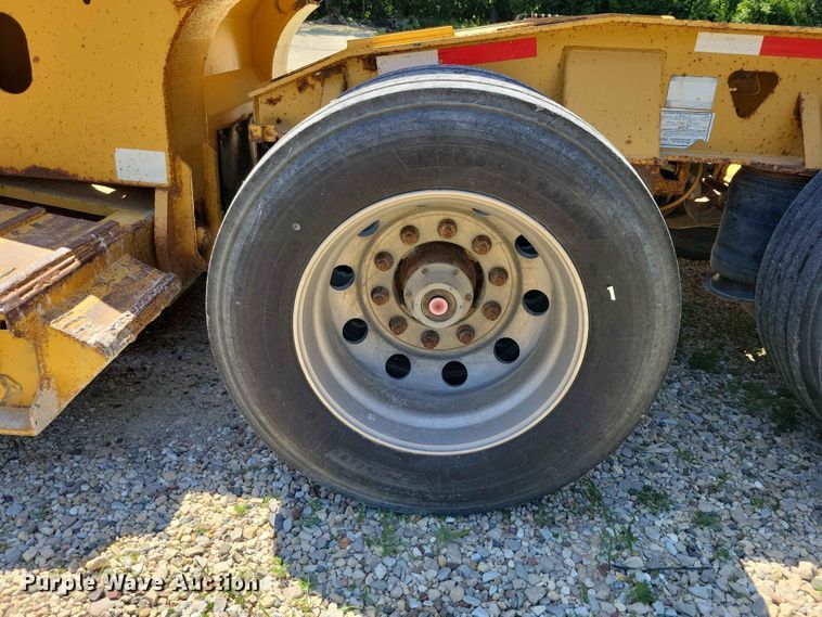 image for item EE1047 2010 Trail King lowboy equipment trailer