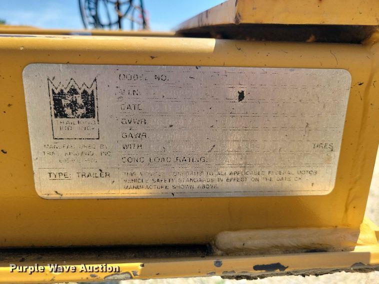 image for item EE1047 2010 Trail King lowboy equipment trailer