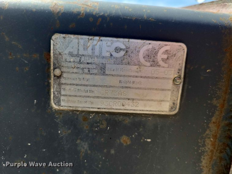 image for item EE1092 2003 Alitec CR73AS skid steer vibratory roller