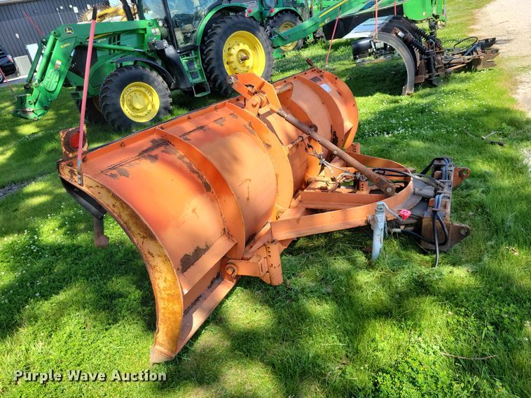 image for item EE1095 Henderson 10x42 (3) snow plows