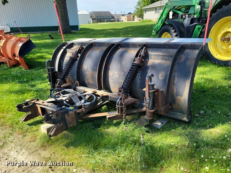 image for item EE1095 Henderson 10x42 (3) snow plows