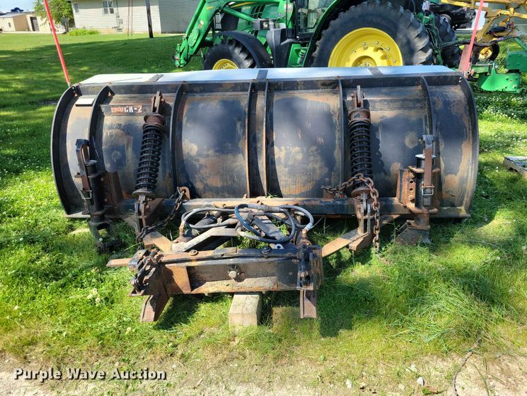 image for item EE1095 Henderson 10x42 (3) snow plows
