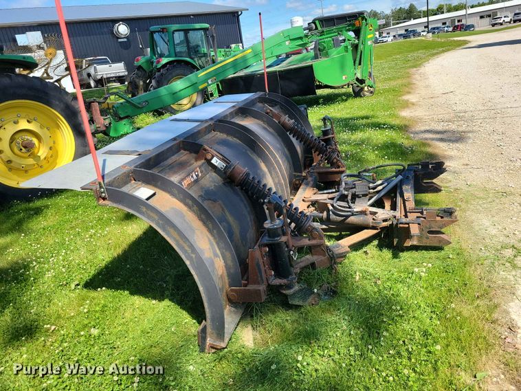 image for item EE1095 Henderson 10x42 (3) snow plows