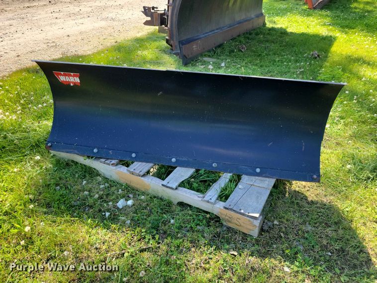 image for item EE1095 Henderson 10x42 (3) snow plows