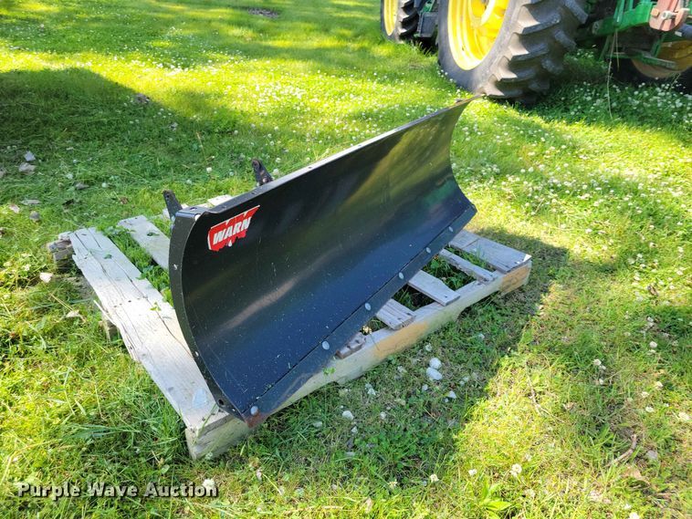 image for item EE1095 Henderson 10x42 (3) snow plows