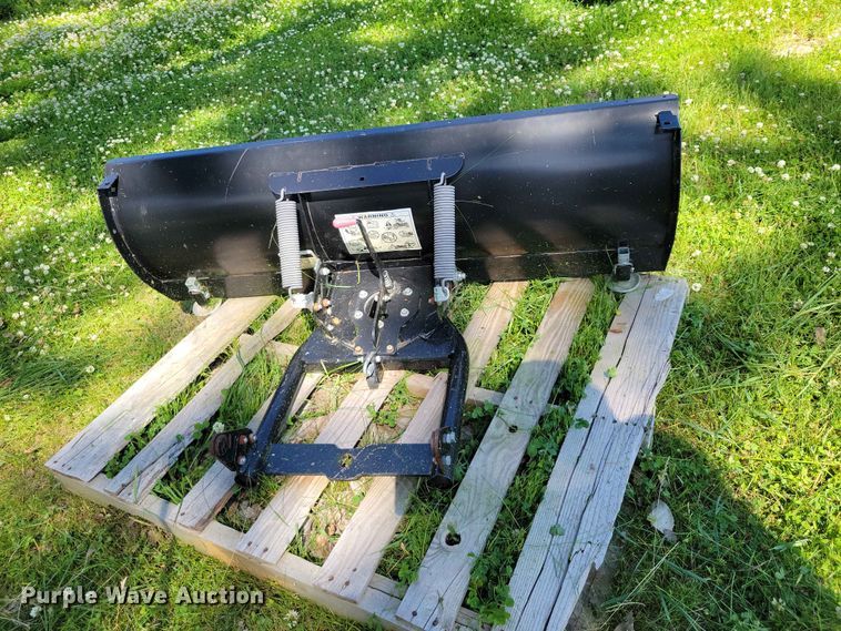 image for item EE1095 Henderson 10x42 (3) snow plows