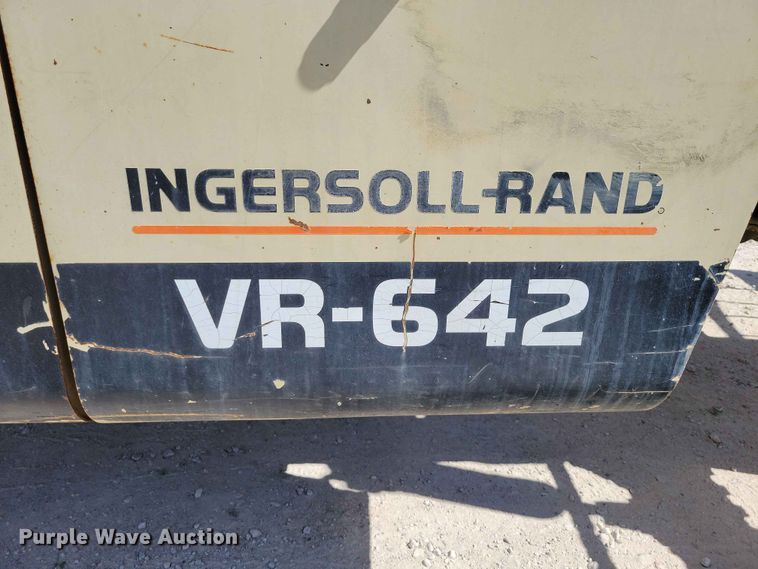 image for item EE1096 Ingersol-Rand VR-642 telehandler