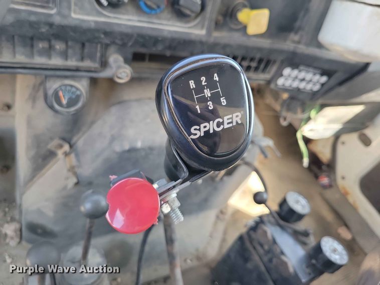 image for item EE1098 1995 International  4700 dump truck