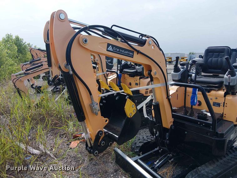 image for item EE1485 2024 Erie Industries EM15 mini excavator