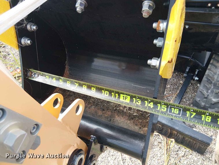 image for item EE1485 2024 Erie Industries EM15 mini excavator