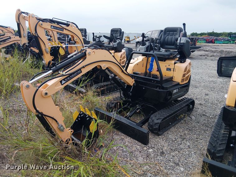 image for item EE1486 2024 Erie Industries EM15 mini excavator