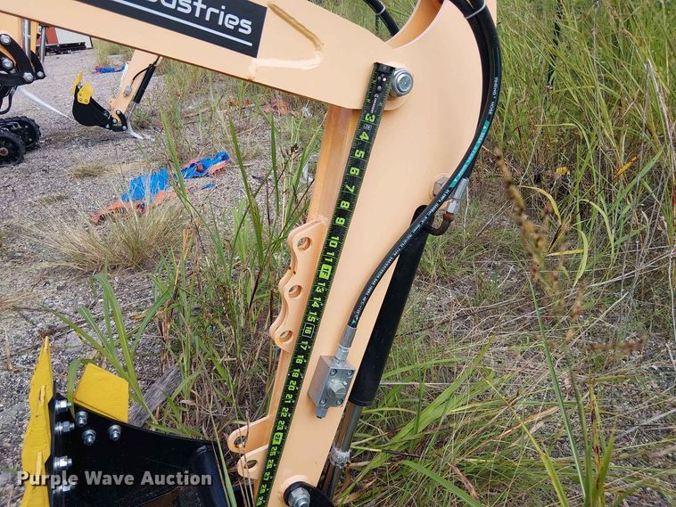 image for item EE1486 2024 Erie Industries EM15 mini excavator