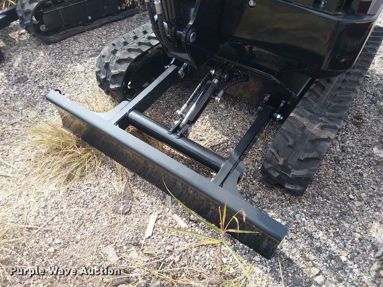 image for item EE1487 2024 Erie Industries EM15 mini excavator