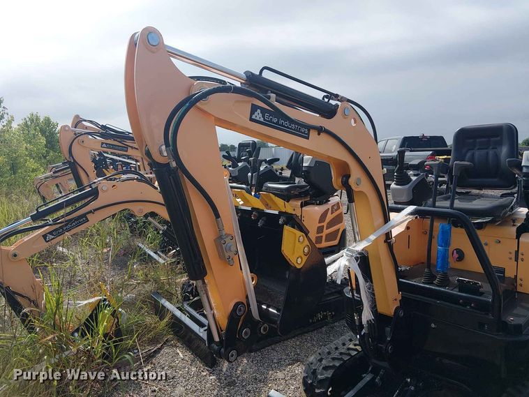 image for item EE1487 2024 Erie Industries EM15 mini excavator