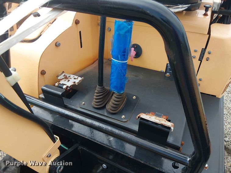 image for item EE1487 2024 Erie Industries EM15 mini excavator