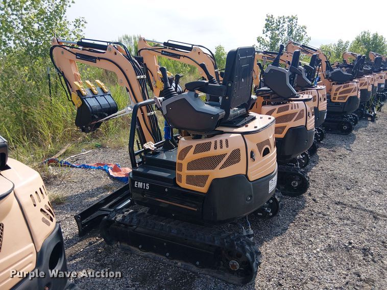 image for item EE1488 2024 Erie Industries EM15 mini excavator