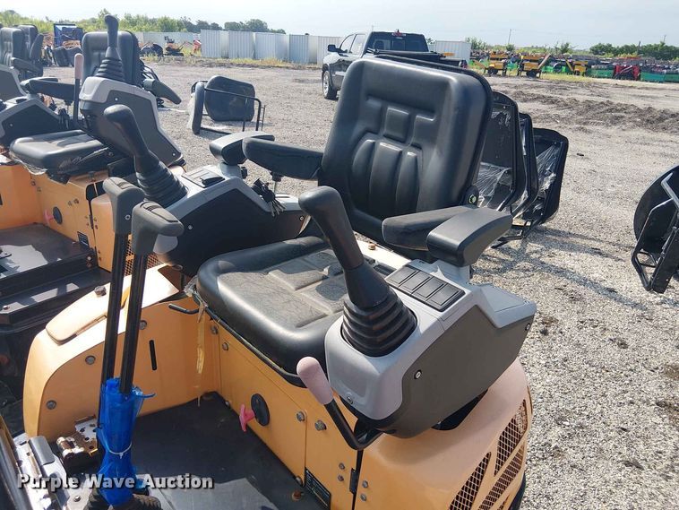 image for item EE1488 2024 Erie Industries EM15 mini excavator