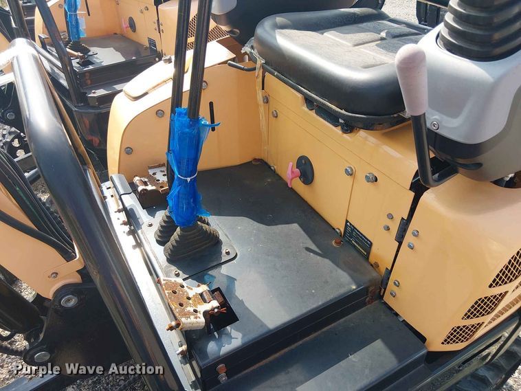 image for item EE1488 2024 Erie Industries EM15 mini excavator