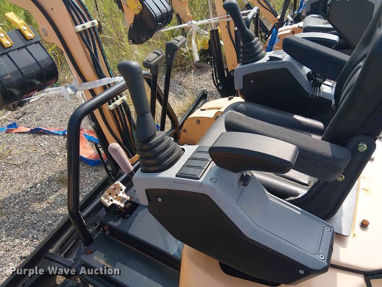 image for item EE1488 2024 Erie Industries EM15 mini excavator