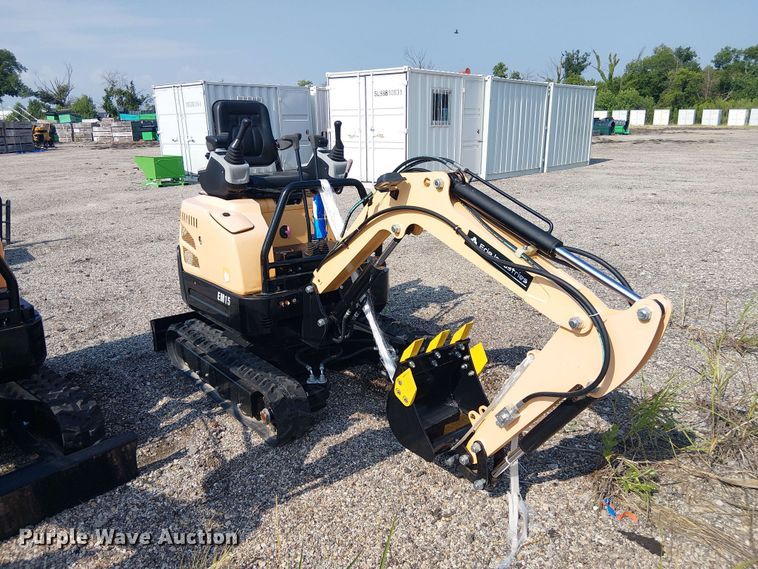 image for item EE1489 2024 Erie Industries EM15 mini excavator