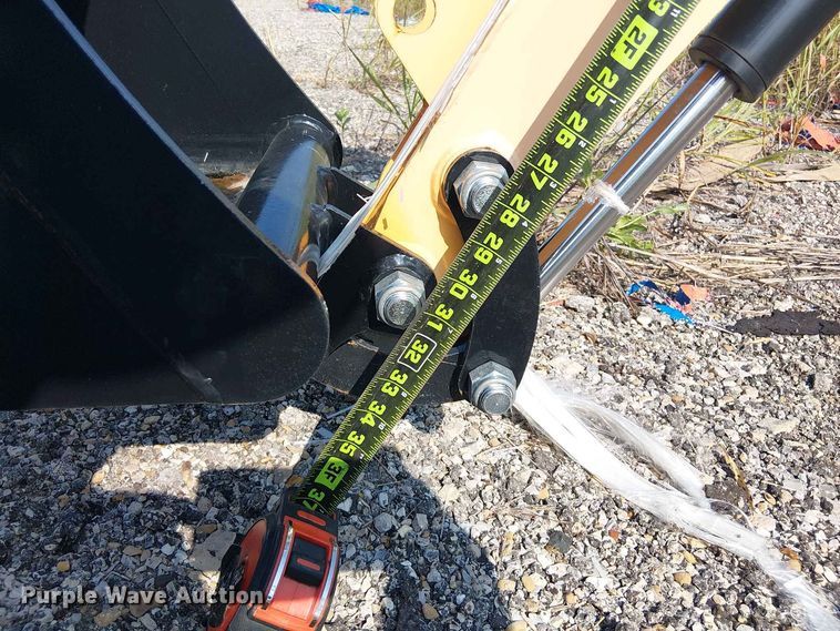 image for item EE1489 2024 Erie Industries EM15 mini excavator