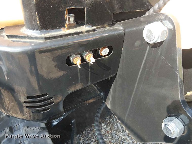 image for item EE1489 2024 Erie Industries EM15 mini excavator