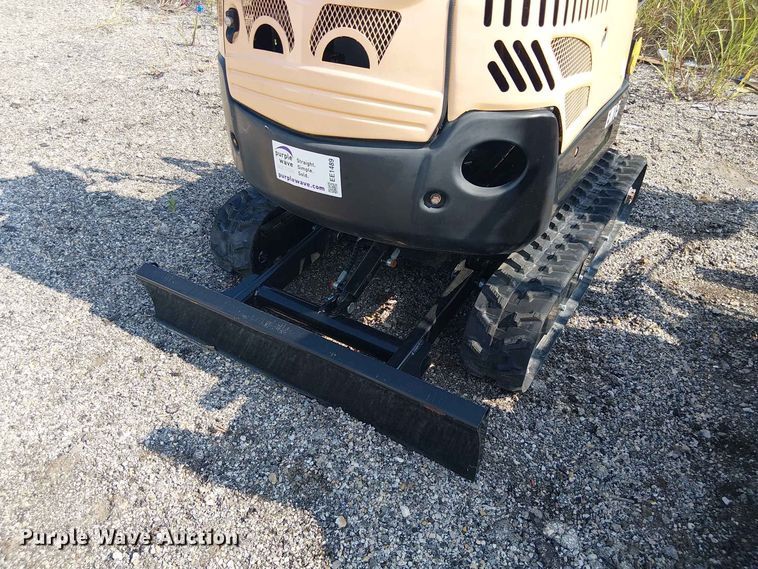 image for item EE1489 2024 Erie Industries EM15 mini excavator