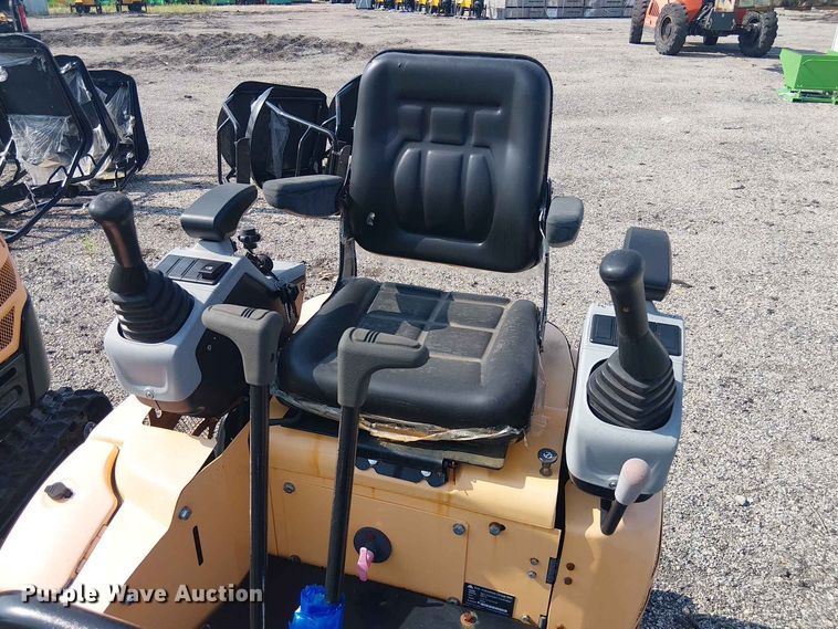 image for item EE1489 2024 Erie Industries EM15 mini excavator
