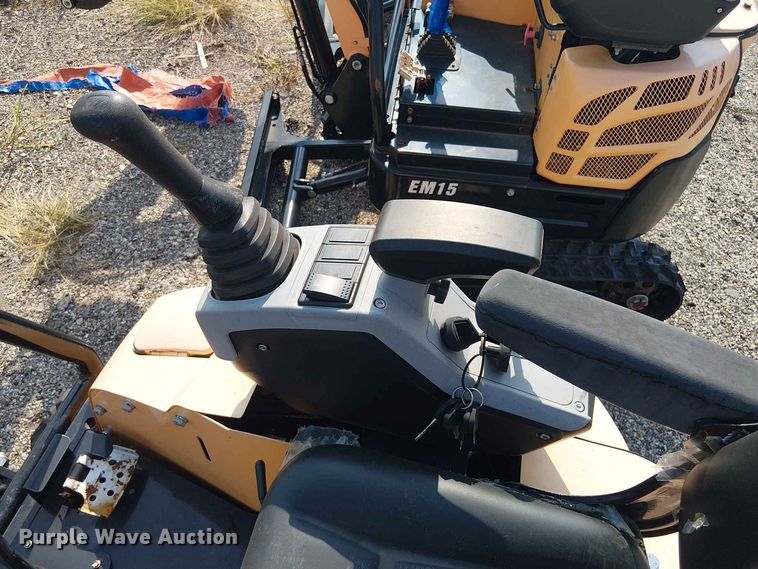 image for item EE1489 2024 Erie Industries EM15 mini excavator