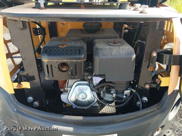 image for item EE1489 2024 Erie Industries EM15 mini excavator