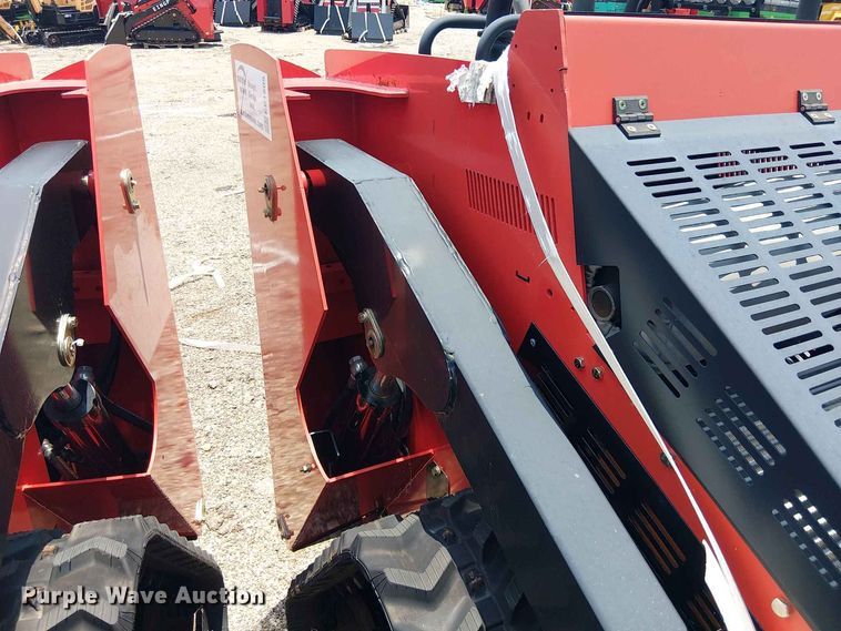 image for item EE1505 Erie Industries SCL850 compact utility loader