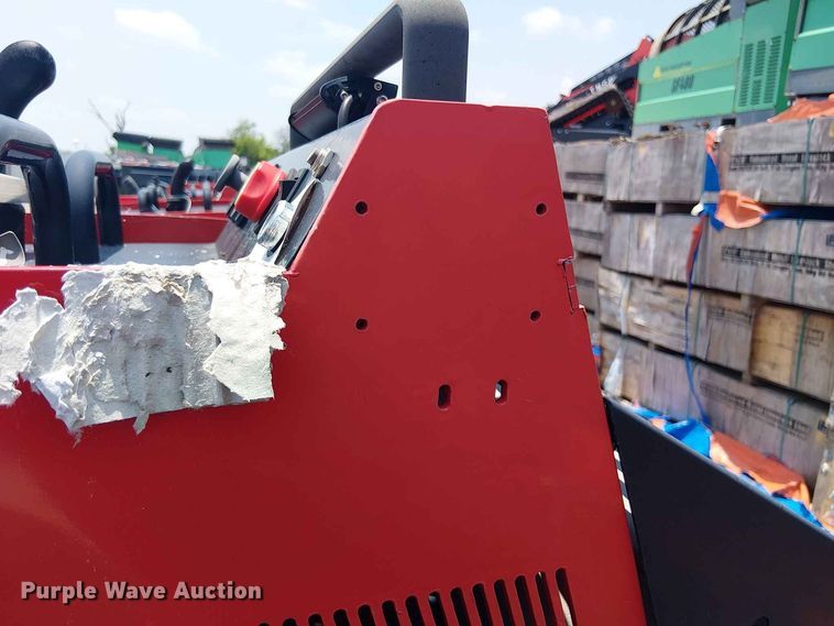 image for item EE1505 Erie Industries SCL850 compact utility loader