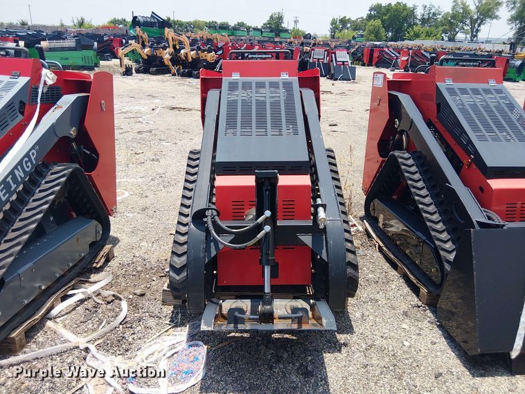 image for item EE1508 2024 Erie Industries SCL850 compact utility loader