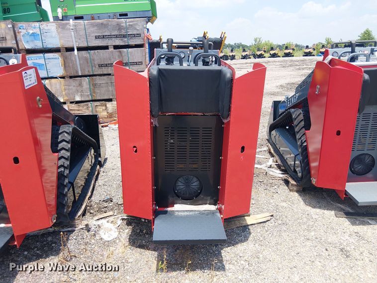 image for item EE1508 2024 Erie Industries SCL850 compact utility loader