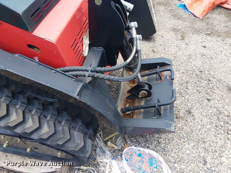 image for item EE1508 2024 Erie Industries SCL850 compact utility loader