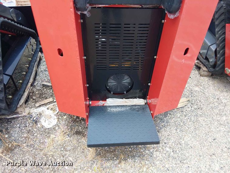 image for item EE1508 2024 Erie Industries SCL850 compact utility loader