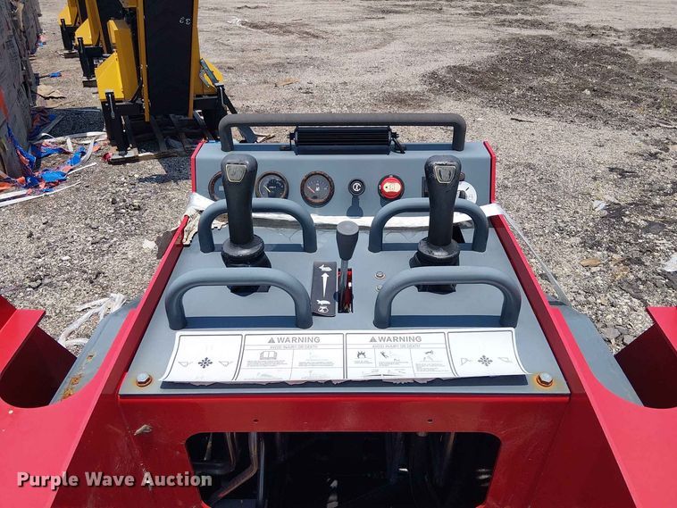 image for item EE1509 2024 Erie Industries SCL850 mini excavator