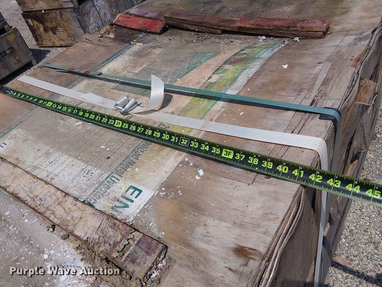 image for item EE1514 (2) Valley Pioneer MSC1220F livestock sheds