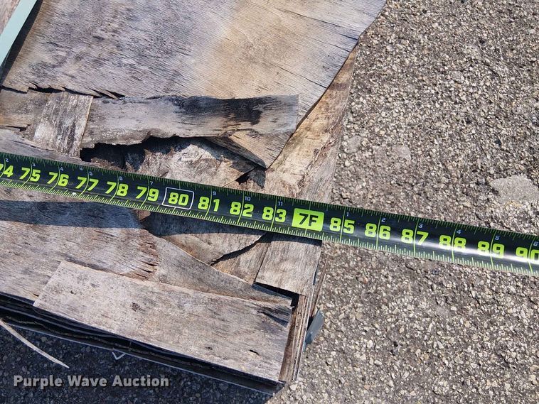 image for item EE1535 Valley Pioneer MSC2030F carport
