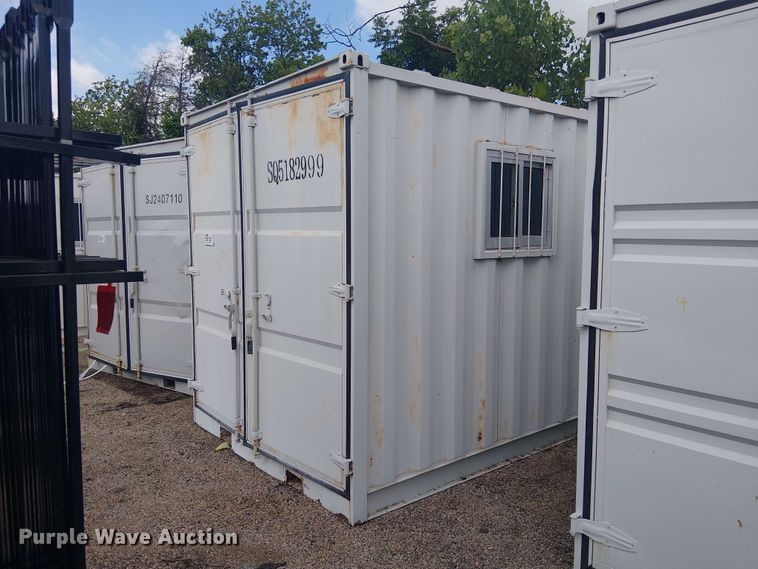 image for item EE1553 Shipping container