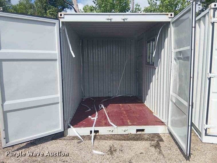 image for item EE1554 Shipping container