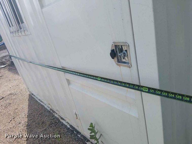 image for item EE1555 Shipping container