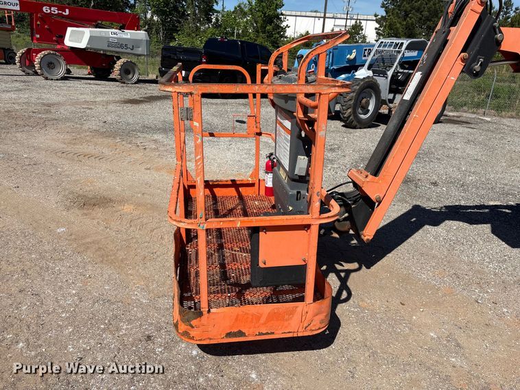 image for item EF1107 2014 JLG 450AJ boom lift