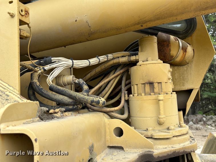 image for item EF1232 1986 Grove RT422 crane